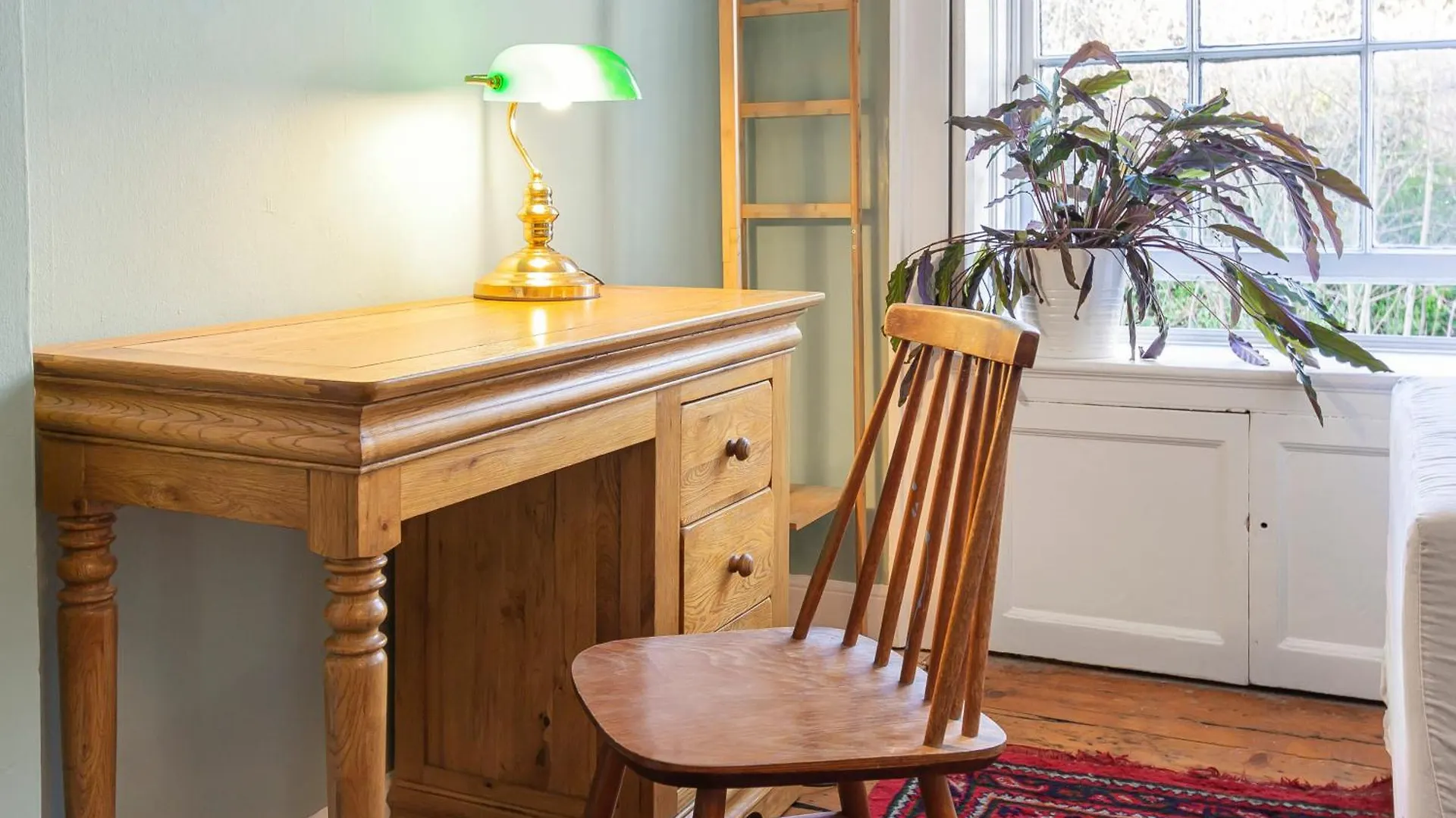 Spacestation Four 4 Bedroom Serviced Apartment By Altoluxoexperience Short Lets & Serviced Accommodation With Free Wifi Bristol United Kingdom